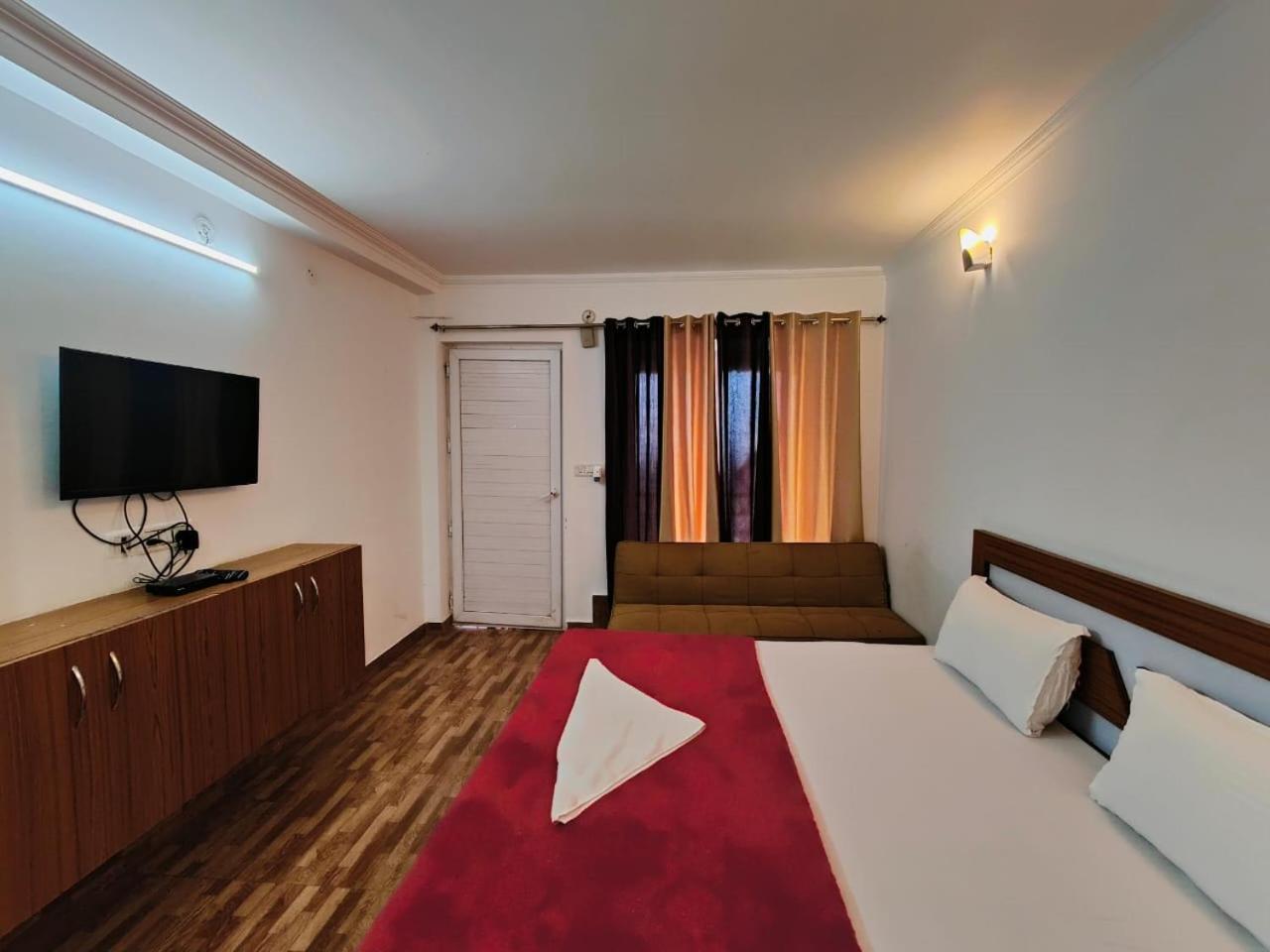 Indus Valley Mukteshwar Villa Bagian luar foto