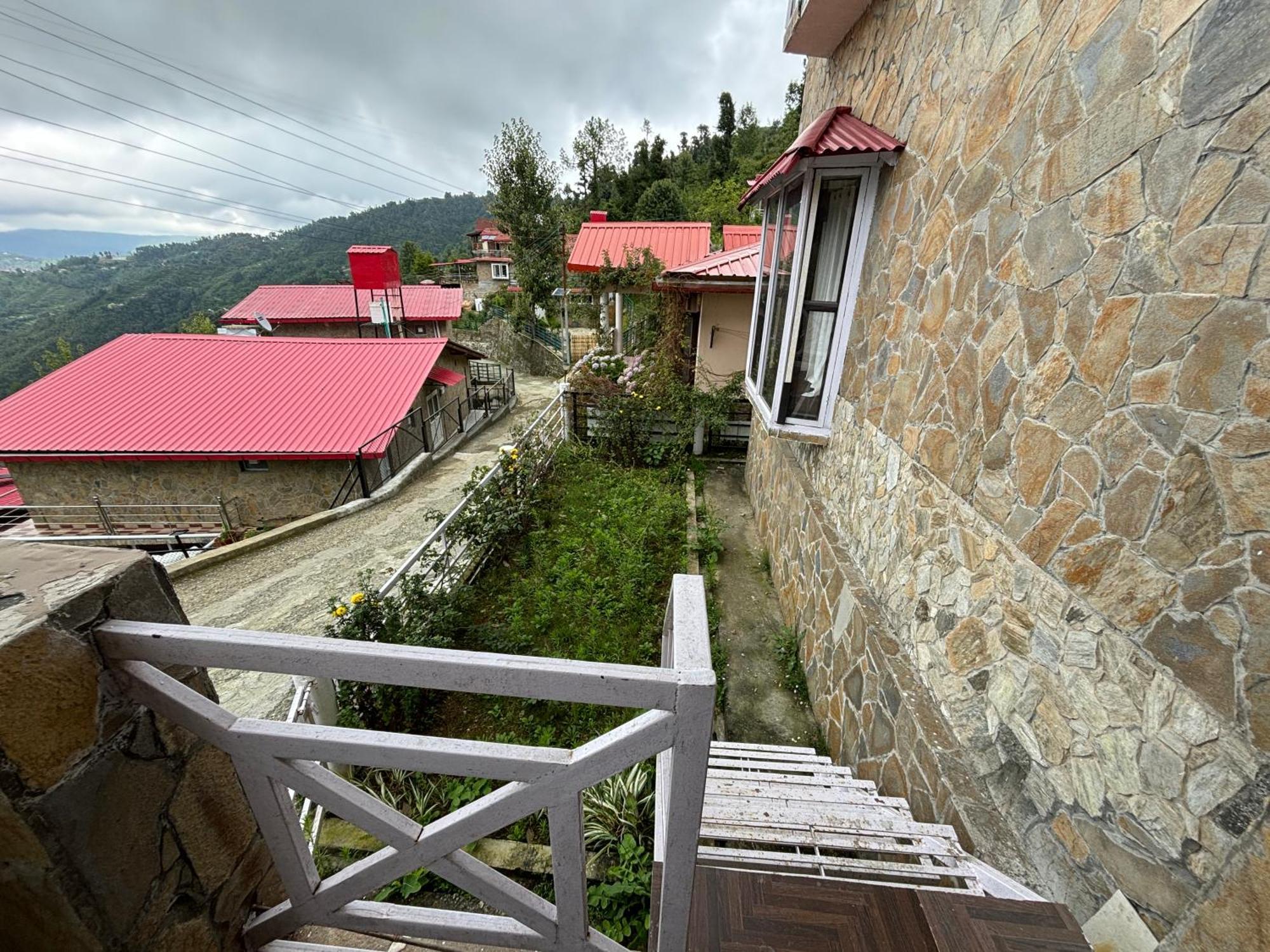 Indus Valley Mukteshwar Villa Bagian luar foto
