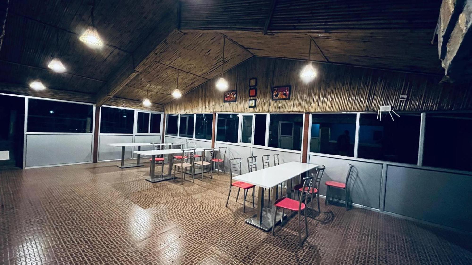 Indus Valley Mukteshwar Villa Bagian luar foto